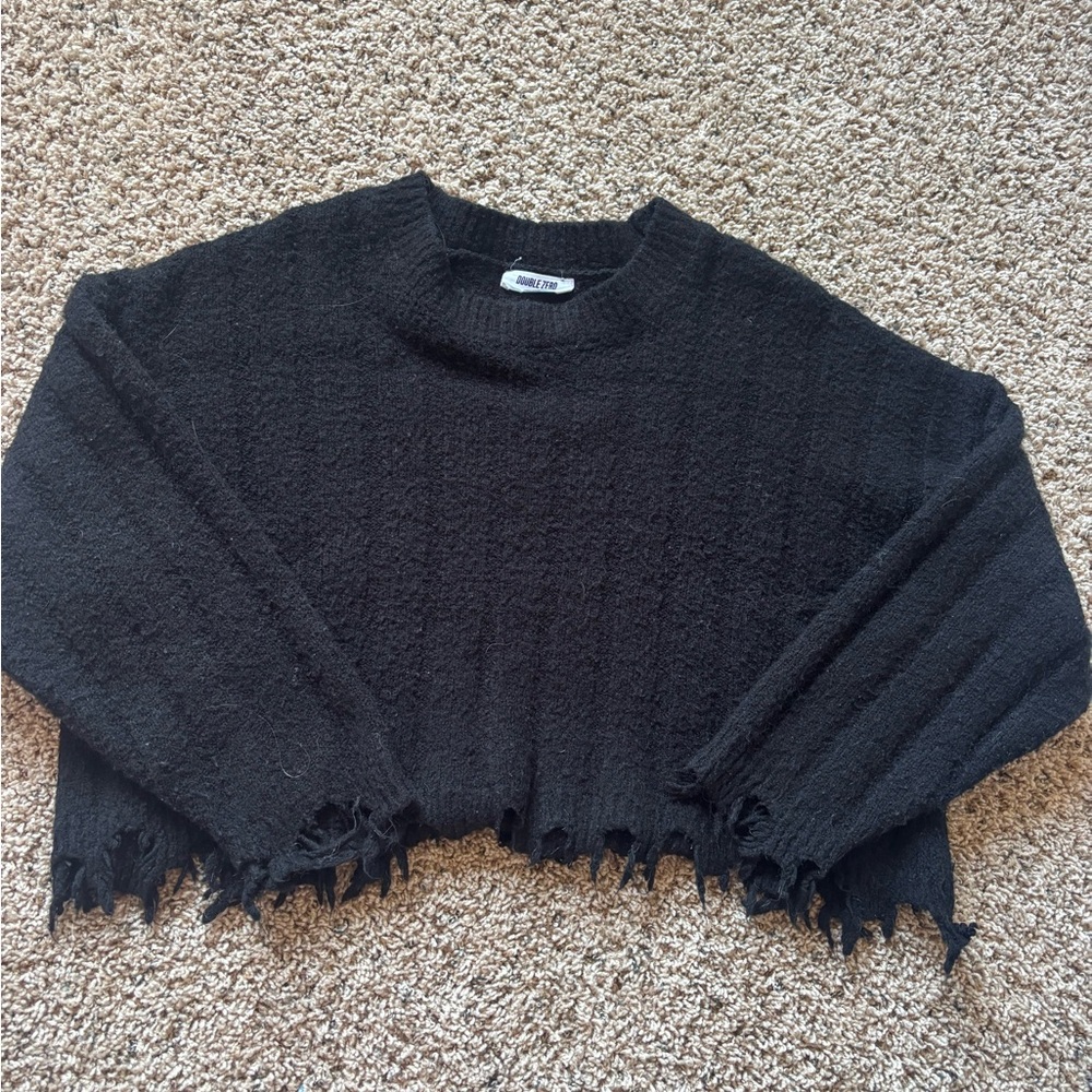 Double Zero Black Frayed Hem Sweater
